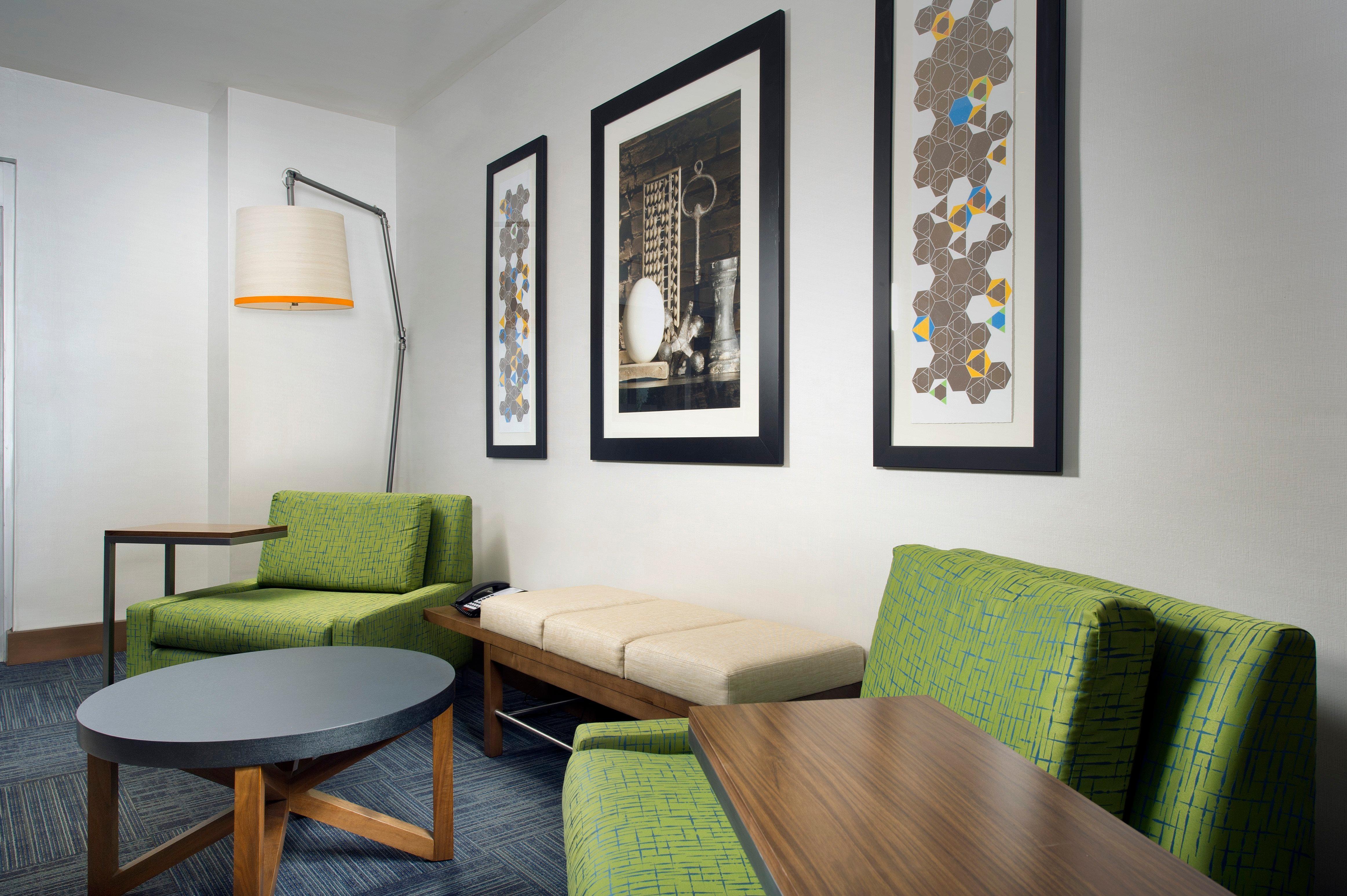 Holiday Inn Express & Suites Bay City By Ihg Eksteriør billede